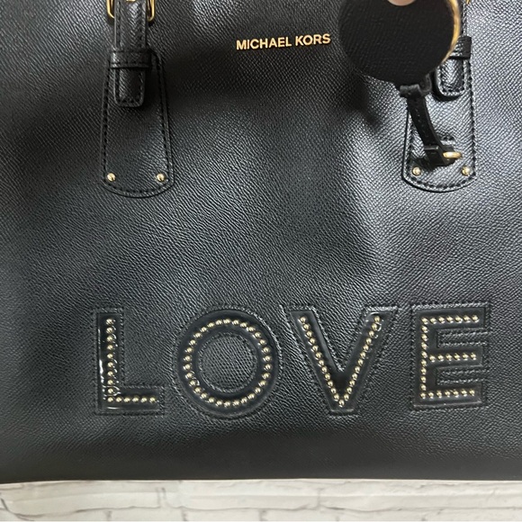 Michael Kors Limited Edition Voyager Love Tote Bag Black Stud Large Purse NWT - Picture 3 of 16